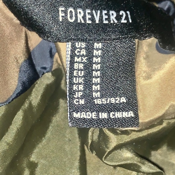 Forever21 extended rain jacket camouflage WornOnce - Picture 4 of 9